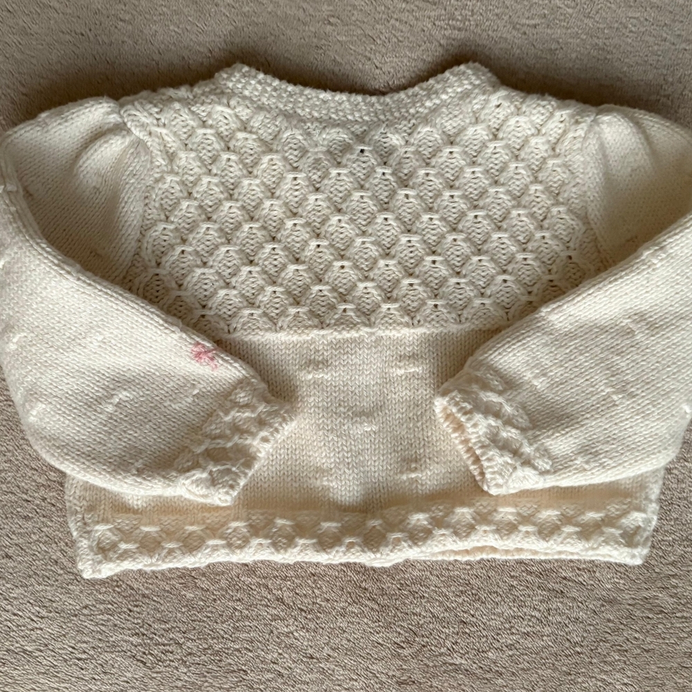 Ralph Lauren Baby Girl Floral Embroidery Cardigan Sweater Size 3-6 Months - Picture 9 of 9